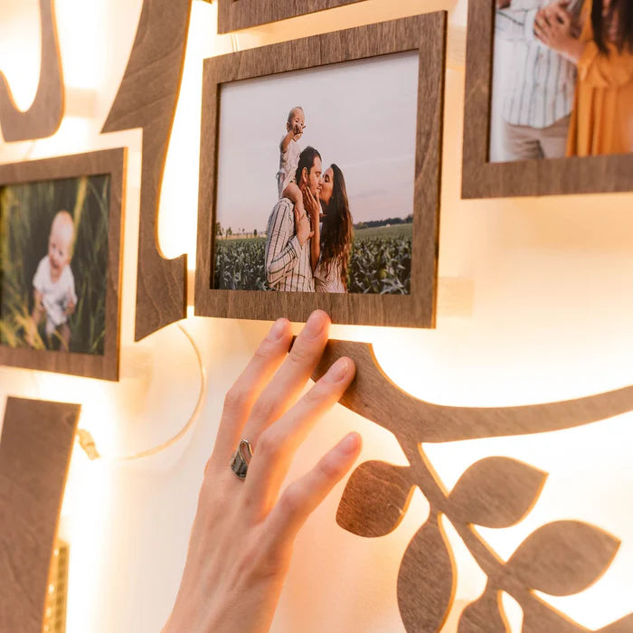Albero Genealogico in Legno con LED