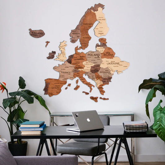 Mappa dell'Europa in legno 3D multicolore